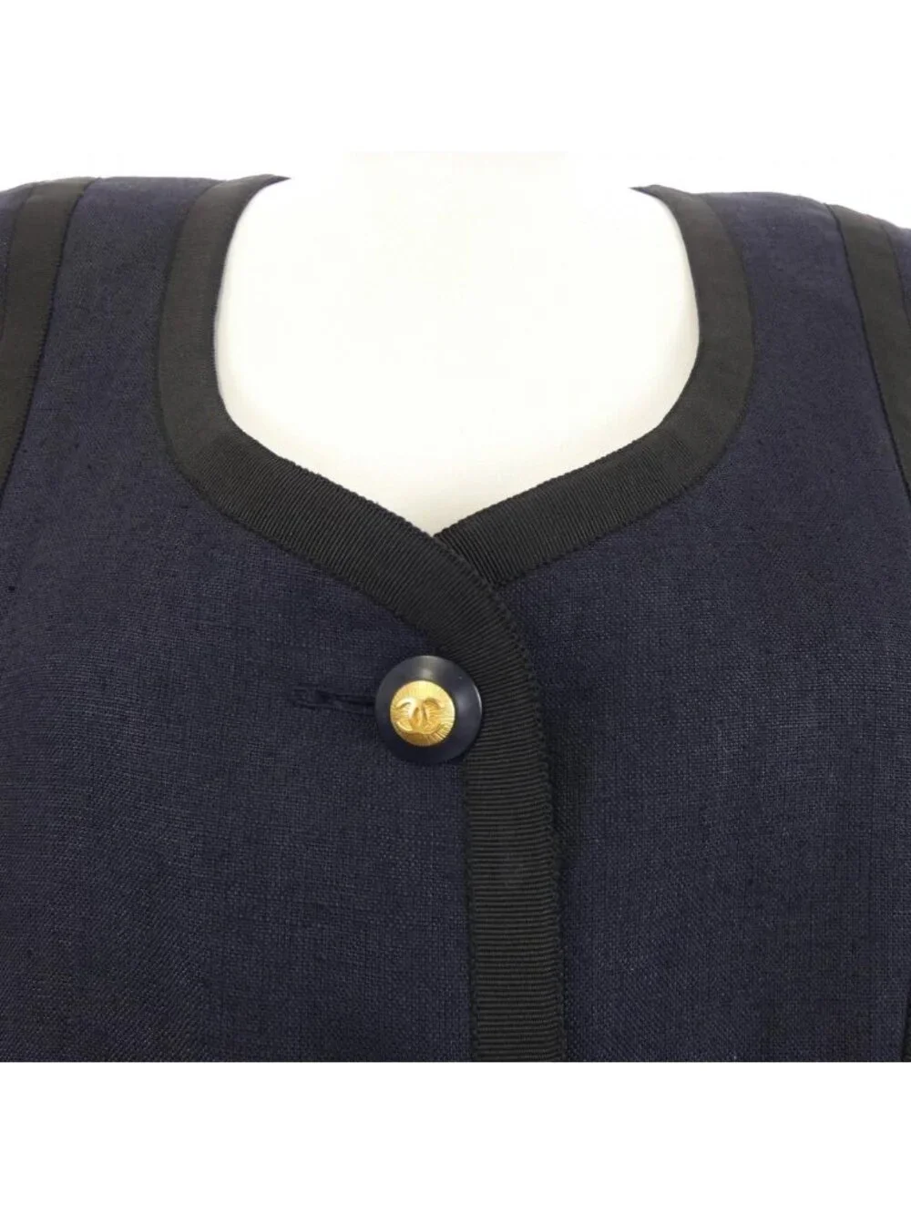Chanel Vintage Collection 25 13 Jacket